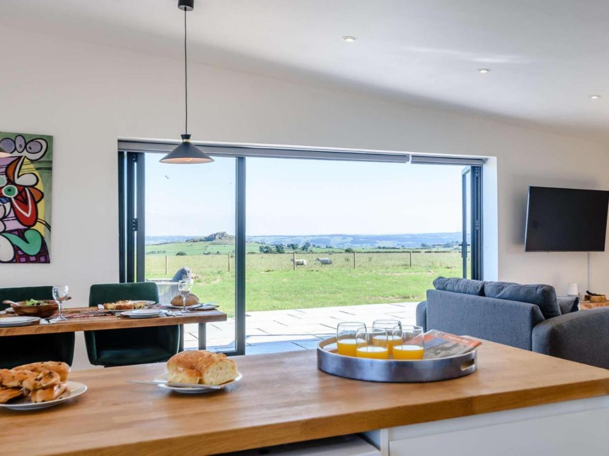 2-Bed Modern Bungalow - Outstanding Country Views Harrogate Eksteriør billede